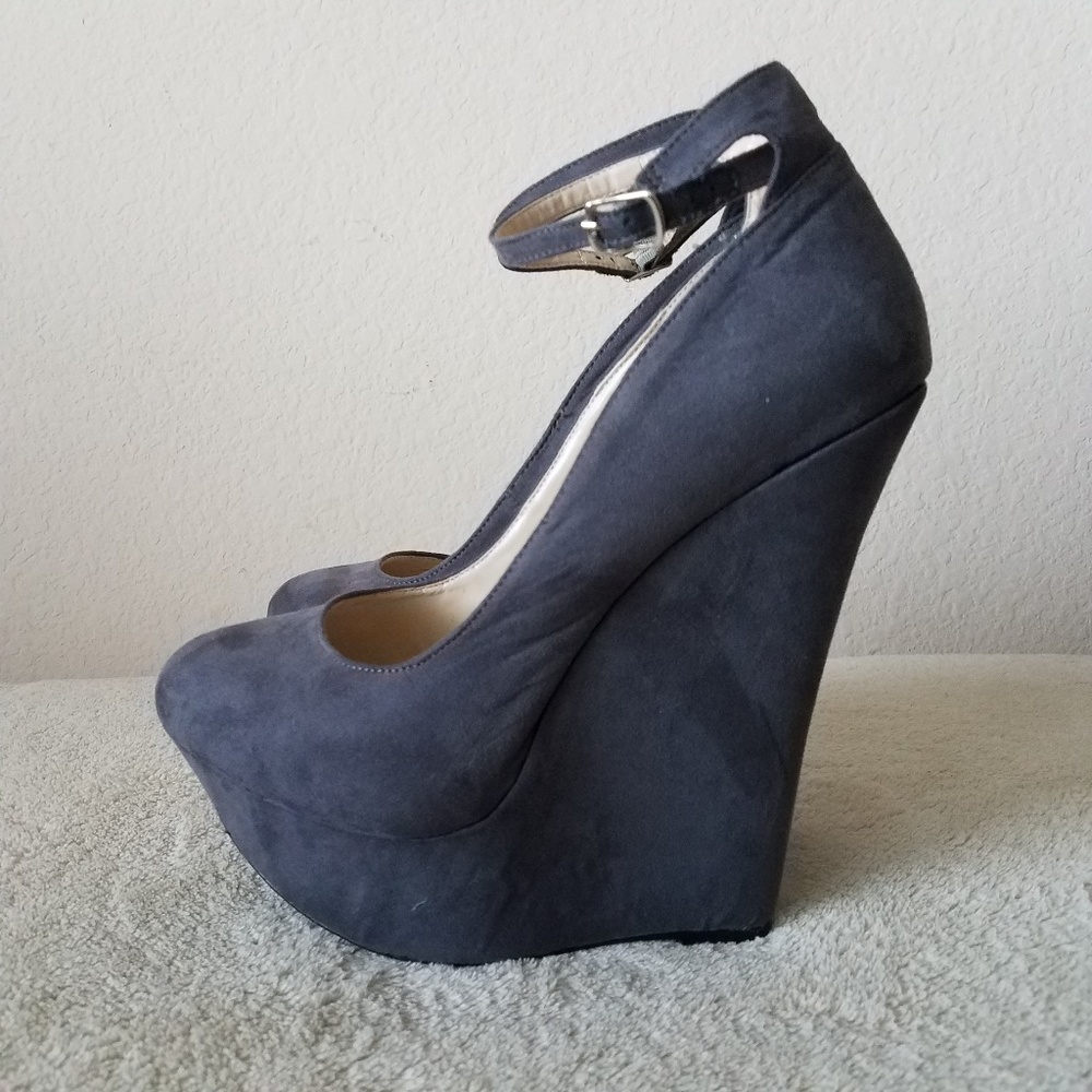 JustFab Womens Wedges Shoes w/Ankle Strap -Gray/ 9